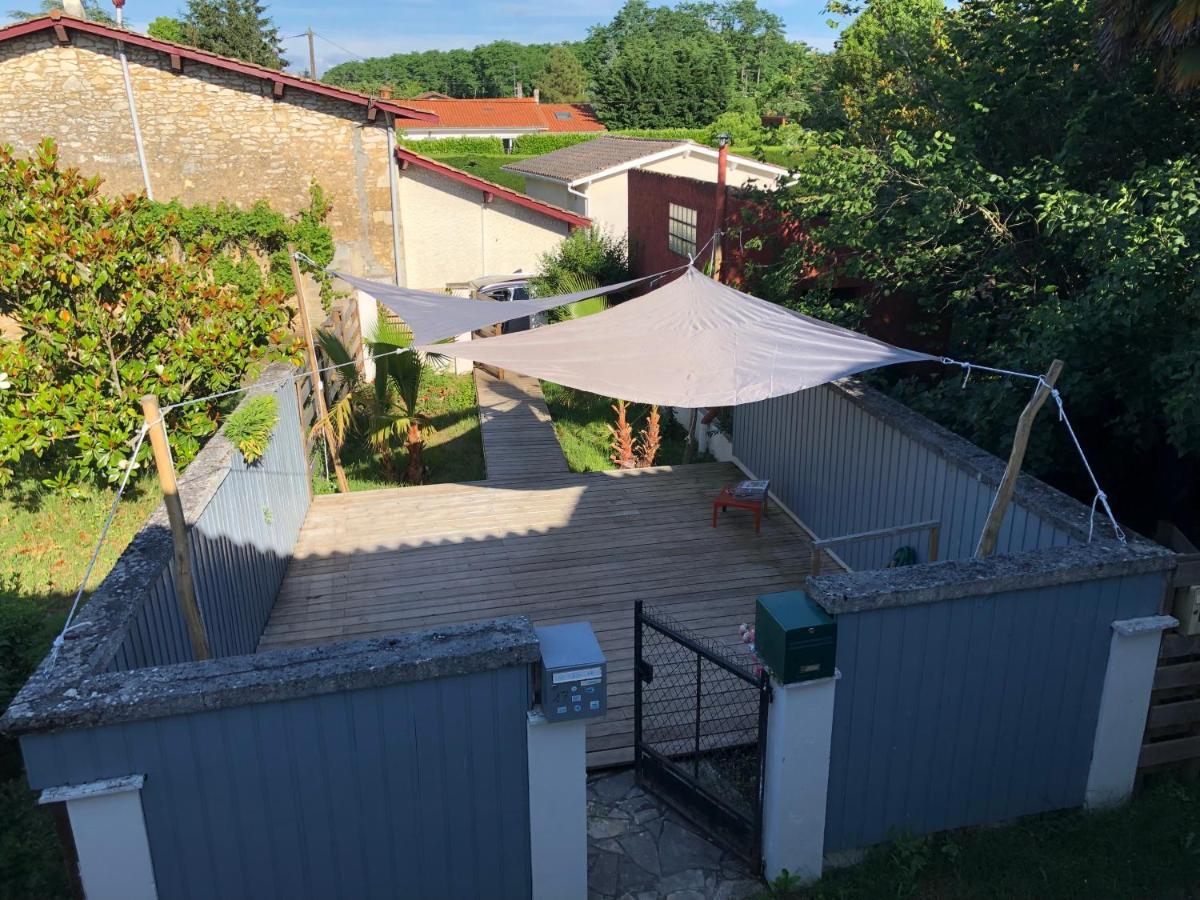 Cilaos - Maisonnette Au Coeur Du Medoc Saint-Laurent-de-Medoc Екстер'єр фото